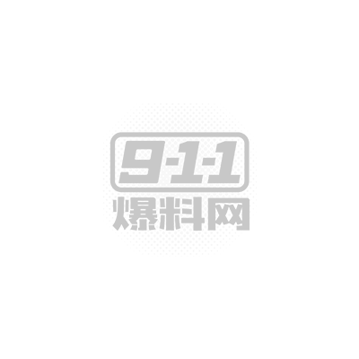 欧美反差COS女神 芙莉莲 身穿破洞网袜装狂舔炮友肉屌 1